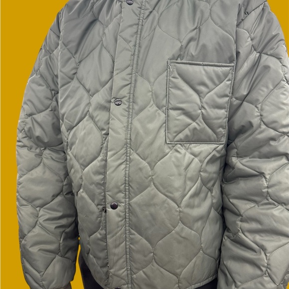 Vtg US Military Air Force USAF Flyers CWU-9/P Quilted Liner Jacket Green - Large - Picture 3 of 3